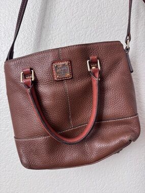 Vintage leather small dooney bourke leather crossbody